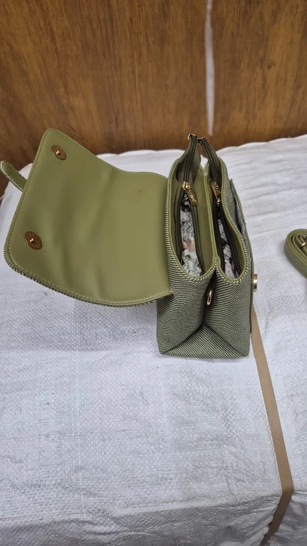 Olive_Green_Pu_Leather_Textured_Crossbody_Bag_For_Women
