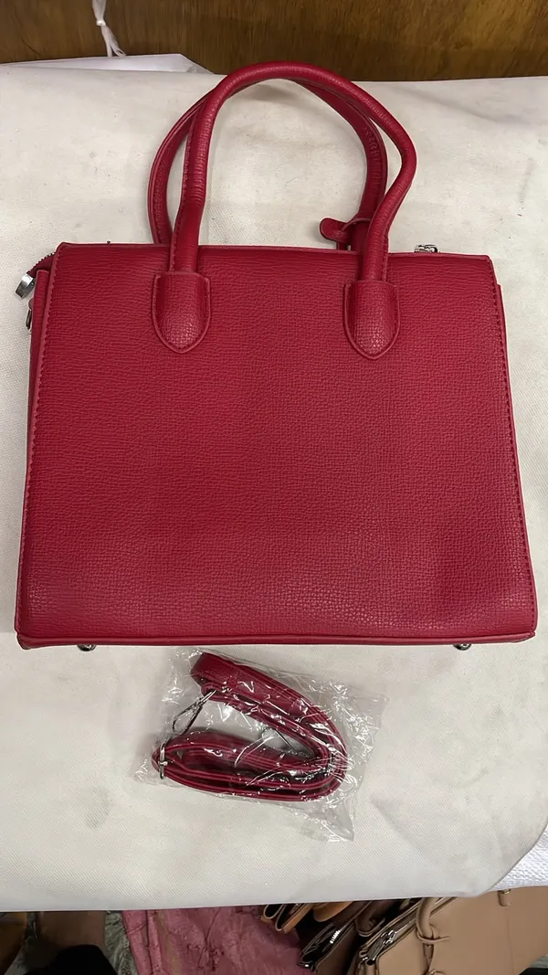Red_Pu_Leather_Tote_Bag_For_Women