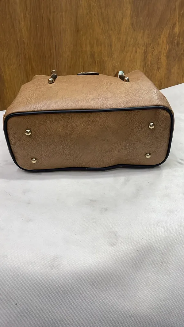 Tan_Pu_Leather_Textured_Tote_Bag_For_Women