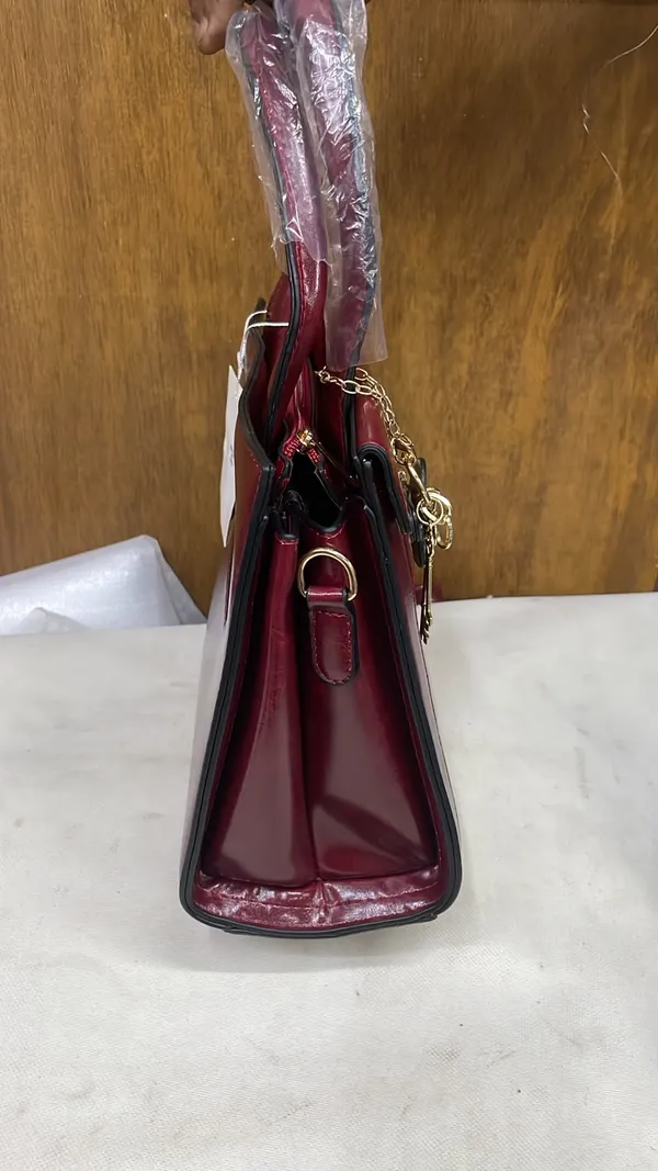 Maroon_Pu_Leather_Structured_Handbag_For_Women