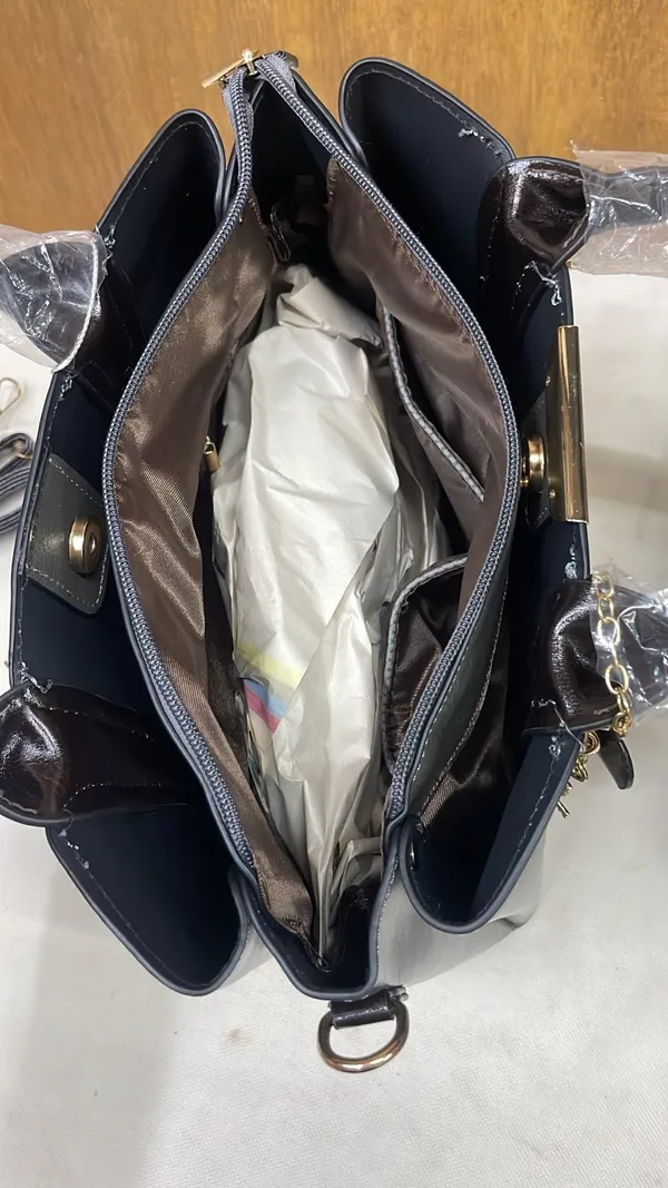 Grey_Pu_Leather_Structured_Handbag_For_Women