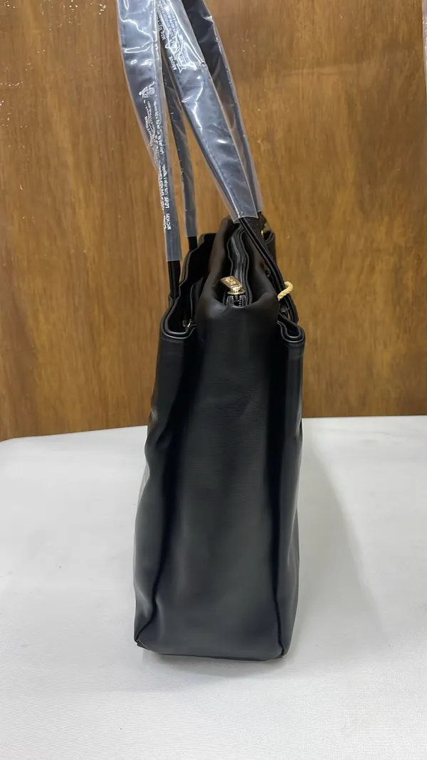 Black_Pu_Leather_Structured_Tote_Bag_For_Women