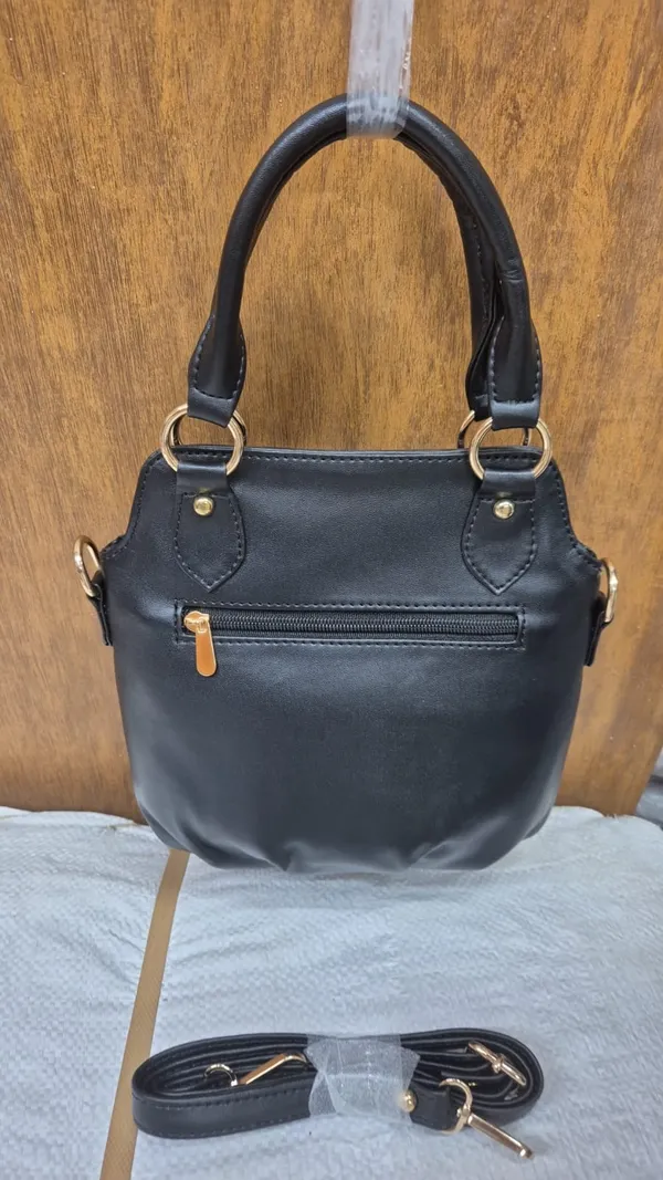 Black_Pu_Leather_Tote_Bag_For_Women