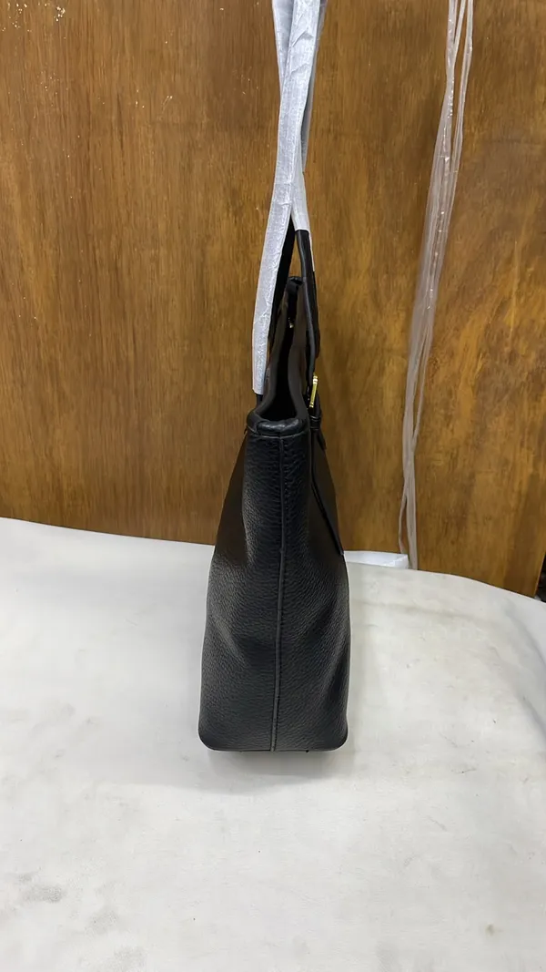 Black_Pu_Leather_Textured_Tote_Bag_For_Women