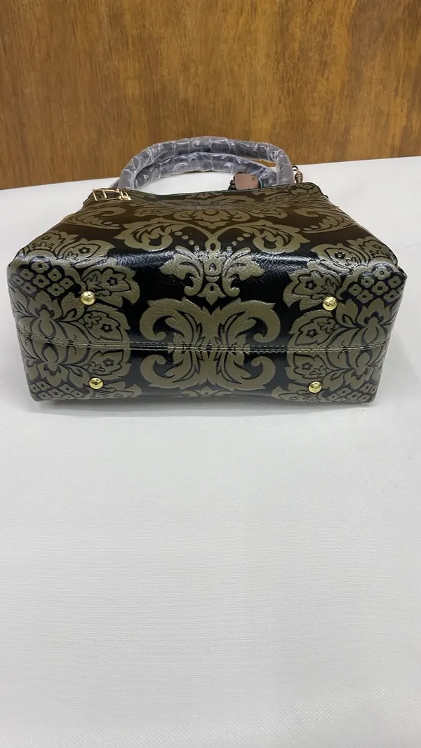 Black_Pu_Leather_Floral_Structured_Tote_Bag_For_Women