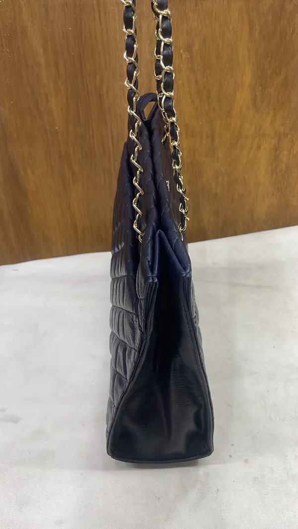 Black_Pu_Leather_Quilted_Shoulder_Bag_For_Women