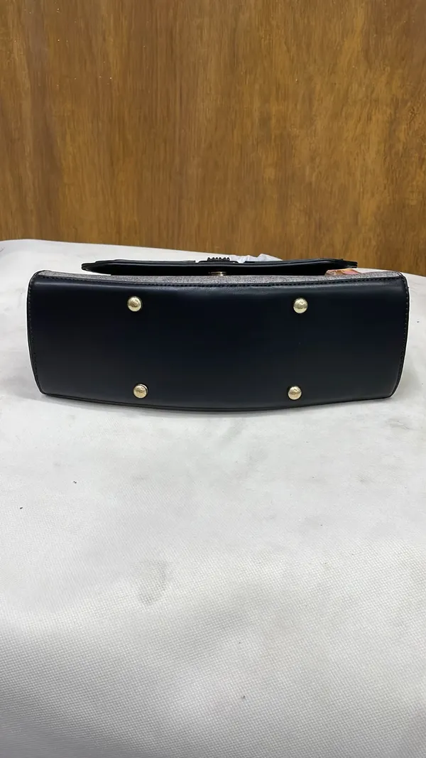 Black_Pu_Leather_Structured_Handbag_For_Women