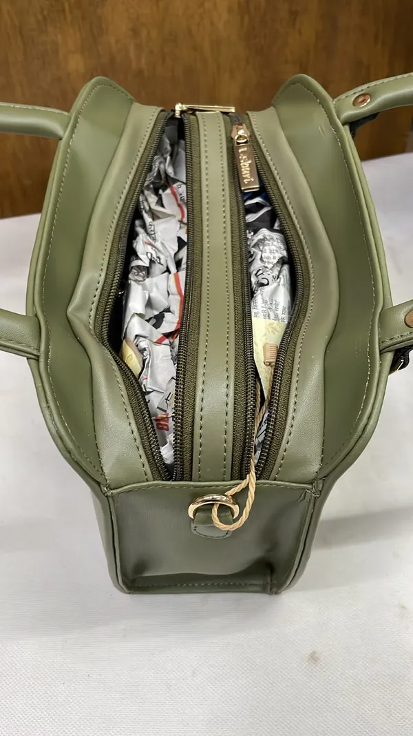 Olive_Green_Pu_Leather_Structured_Handbag_For_Women