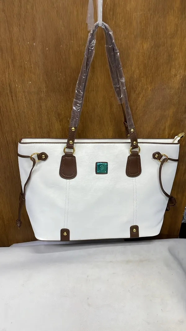 White_Pu_Leather_Tote_Bag_For_Women