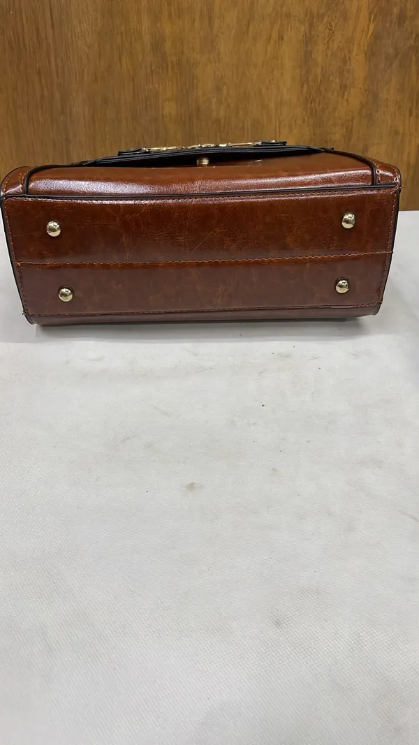 Brown_Pu_Leather_Structured_Handbag_For_Women