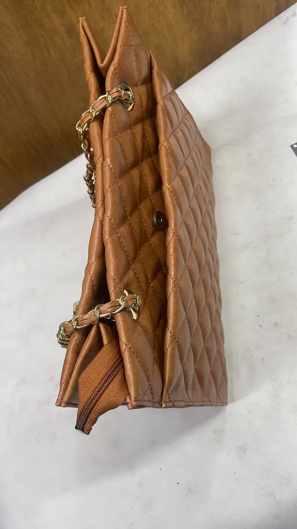 Brown_Quilted_Chain_Handle_Shoulder_Bag_for_Women
