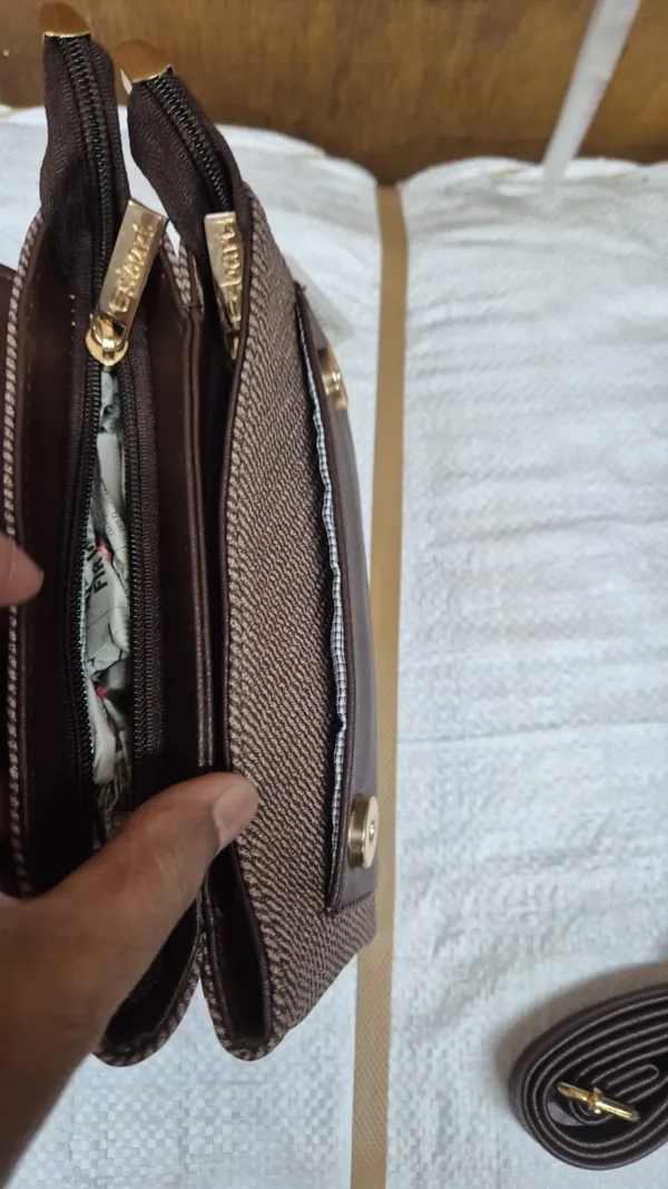 Brown_Pu_Leather_Crossbody_Sling_Bag_For_Women