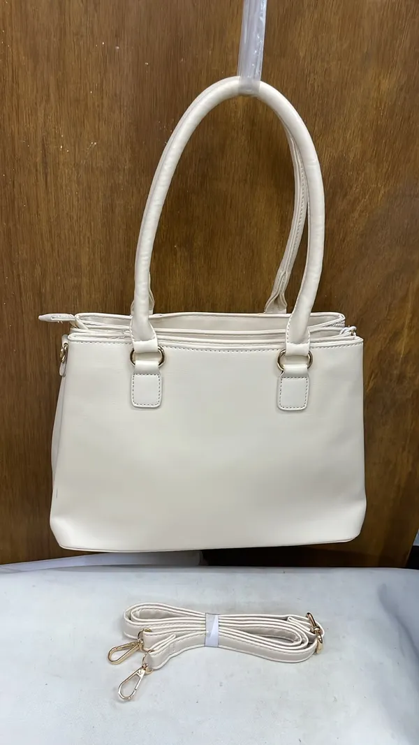 White_Pu_Leather_Tote_Bag_For_Women