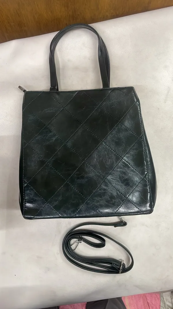 Black_Pu_Leather_Quilted_Handbag_Set_For_Women