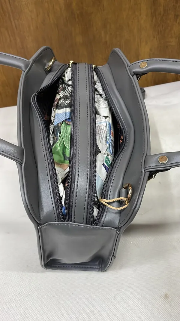 Grey_Pu_Leather_Structured_Handbag_For_Women
