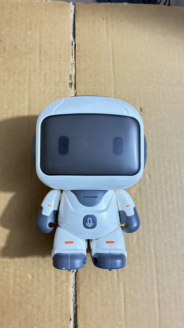 Remote_Control_Programmable_Robot_Toy