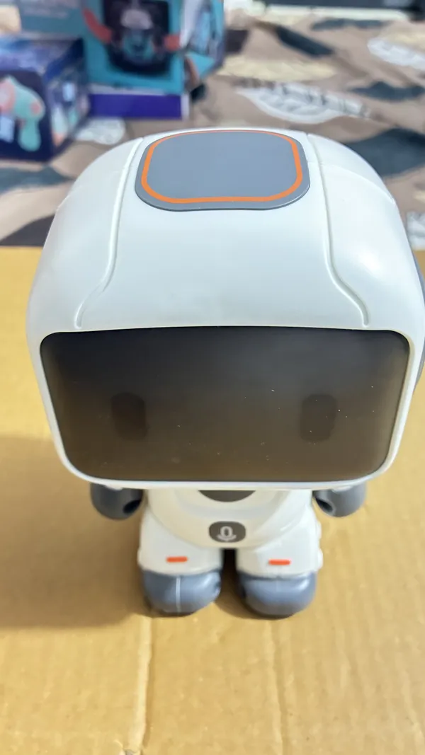 Remote_Control_Programmable_Robot_Toy