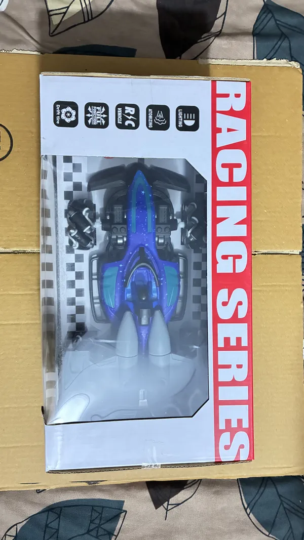 Blue_Remote_Control_Spray_Vehicle_Toy