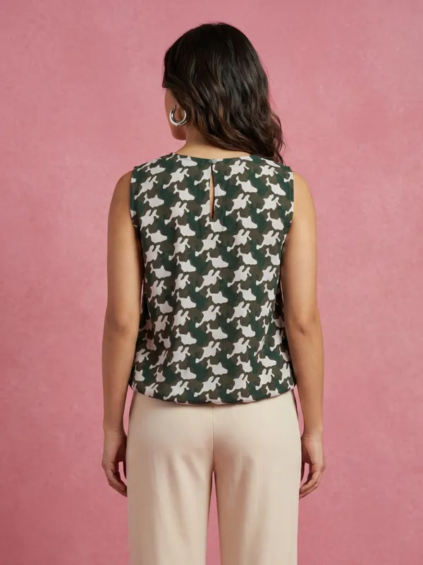 Green_Cotton_Top_For_Women