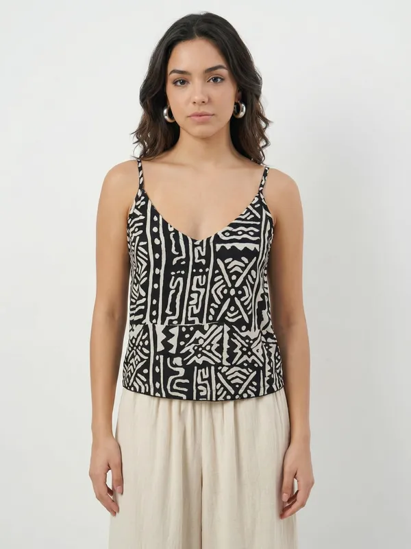Dressitude-Black_And_Cream-Cami_Top