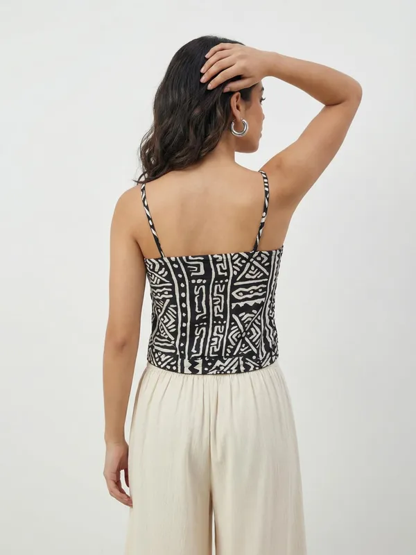 Black_And_Cream_Cotton_Cami_Top_For_Women