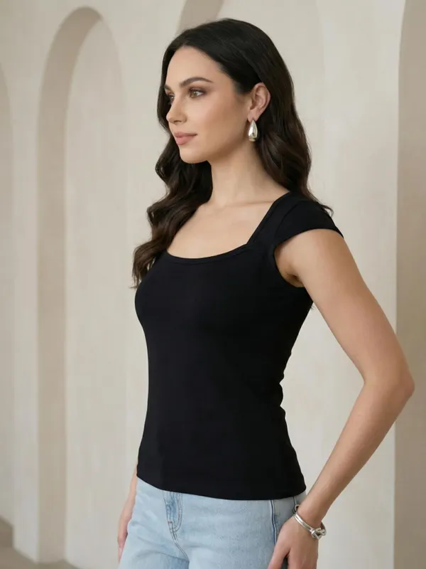 Black_Cotton_Top_For_Women