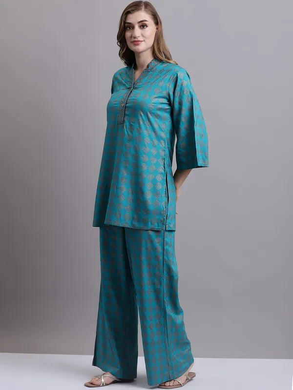 Dressitude-Turquoise-Cord_Set