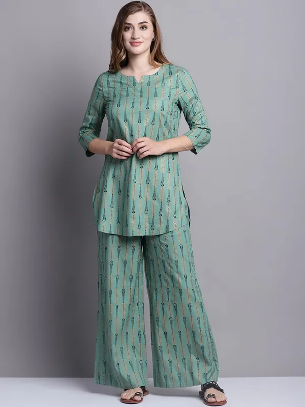 Dressitude-Leaf_Green-Cord_Set