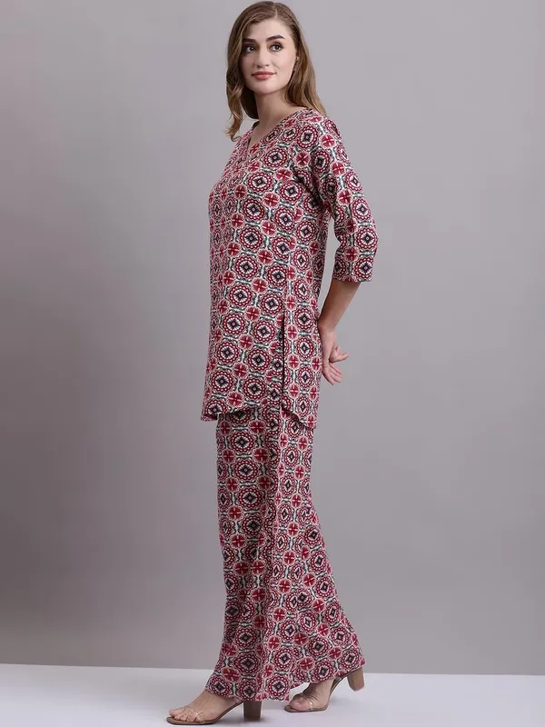 Dressitude-Red-Cord_Set