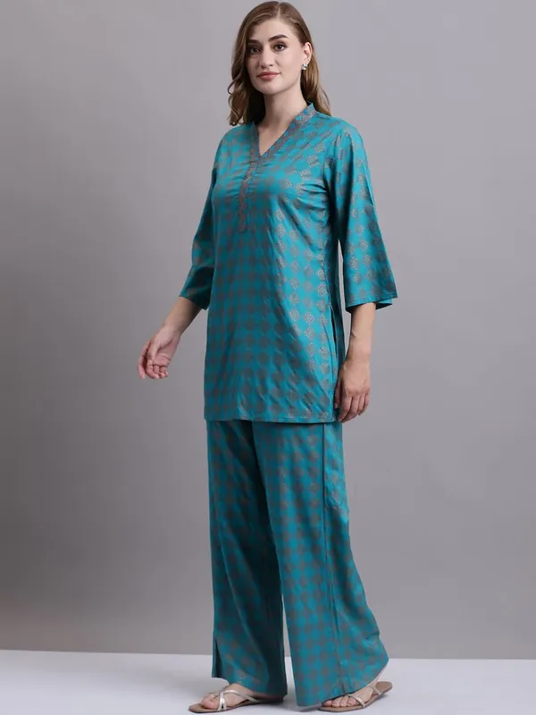 Dressitude-Turquoise-Cord_Set