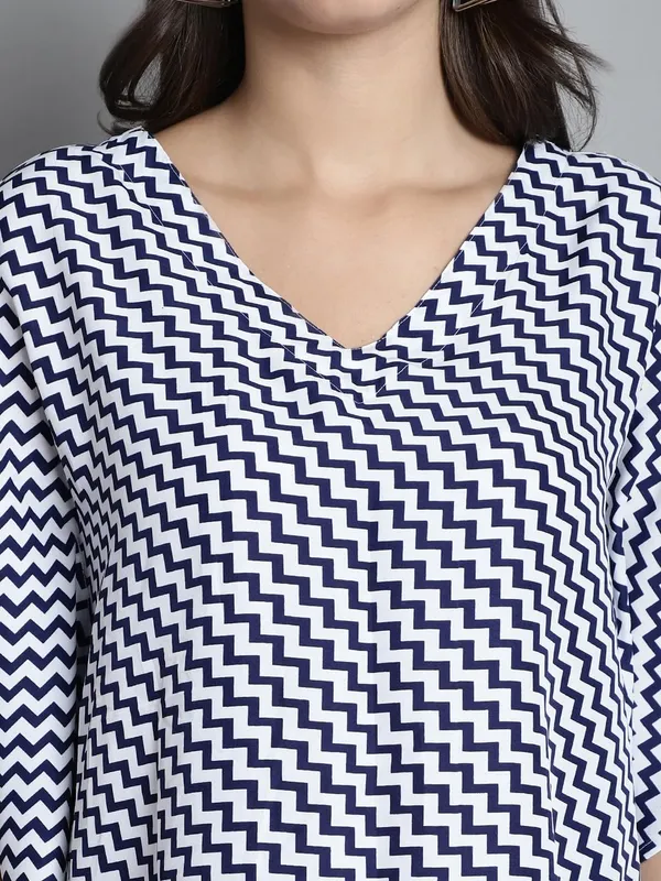 Dressitude-white_&_Blue-Kurta