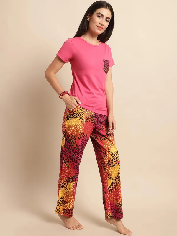 Dressitude-Pink-Night_Suit