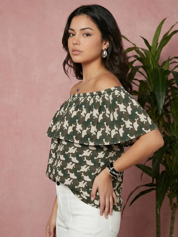 Green_Cotton_Ruffle_Top_For_Women