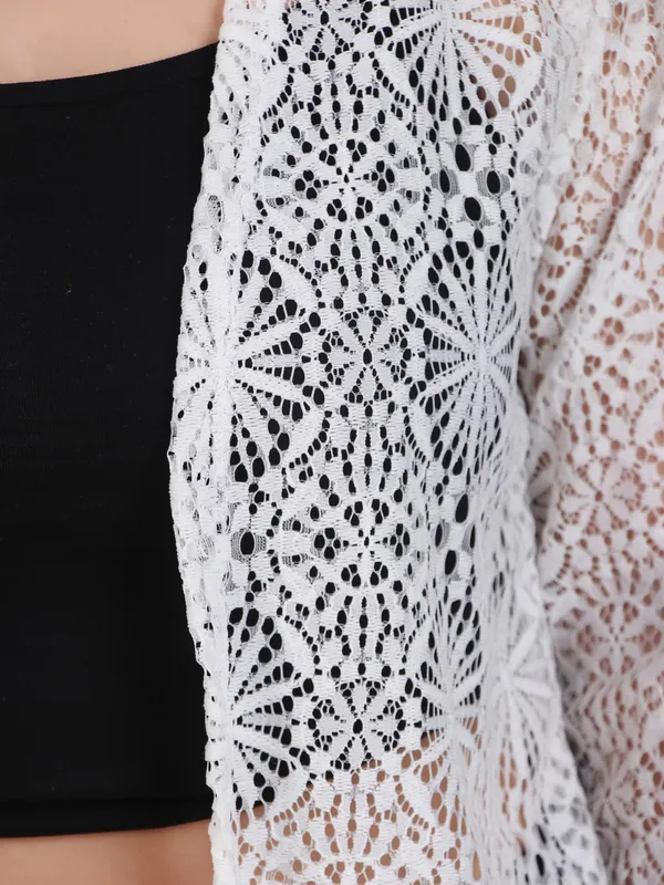Dressitude-White-Shrug