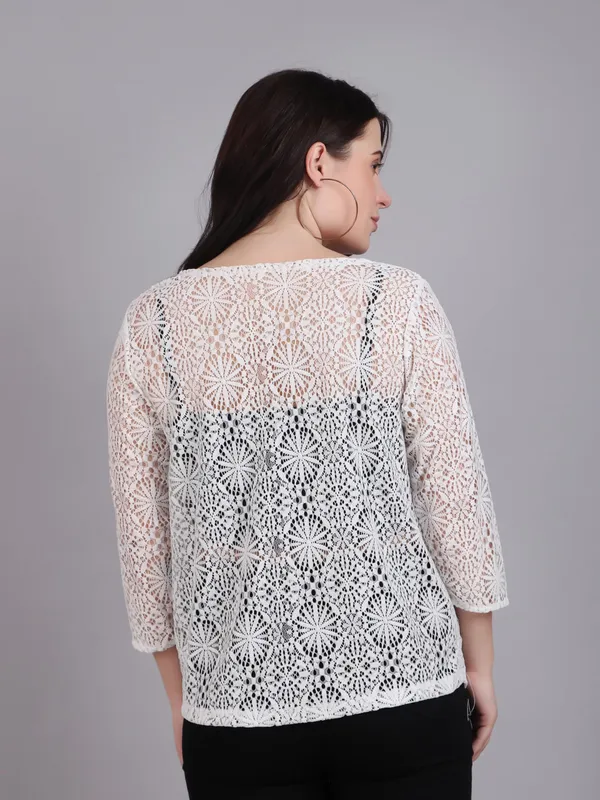 Dressitude-White-Shrug