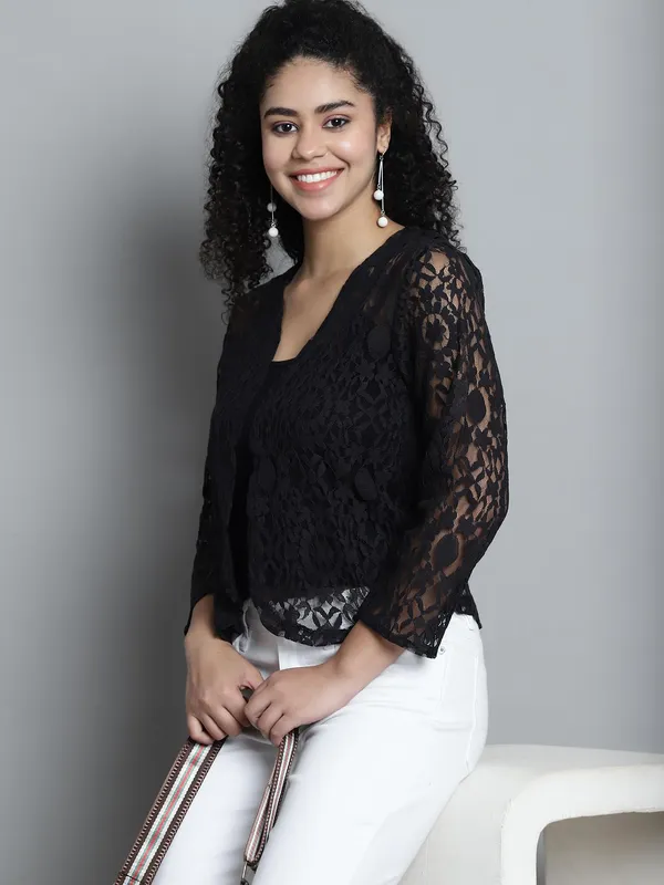 Dressitude-Black-Shrug