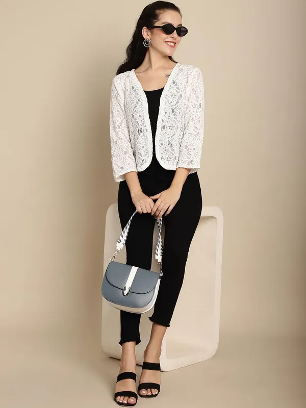 White_Lace_Shrug_For_Women
