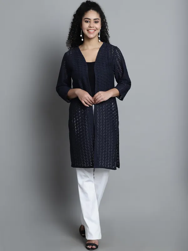 Dressitude-Carbon_Blue-Shrug