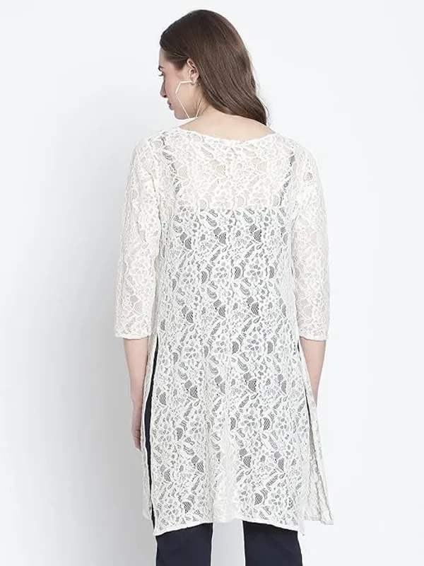 Dressitude-White-Shrug