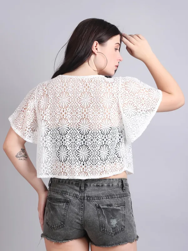Dressitude-White-Shrug