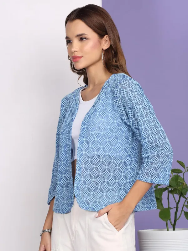 Dressitude-Light_Blue-Shrug