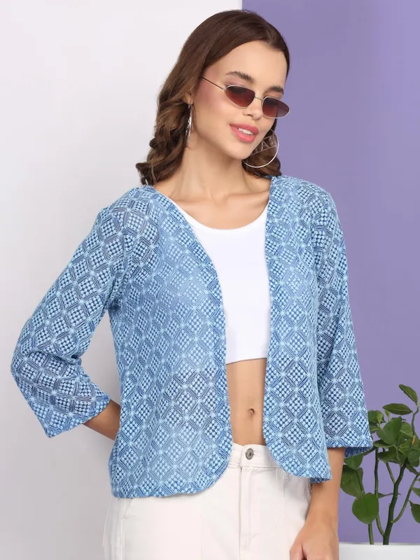 Dressitude-Light_Blue-Shrug