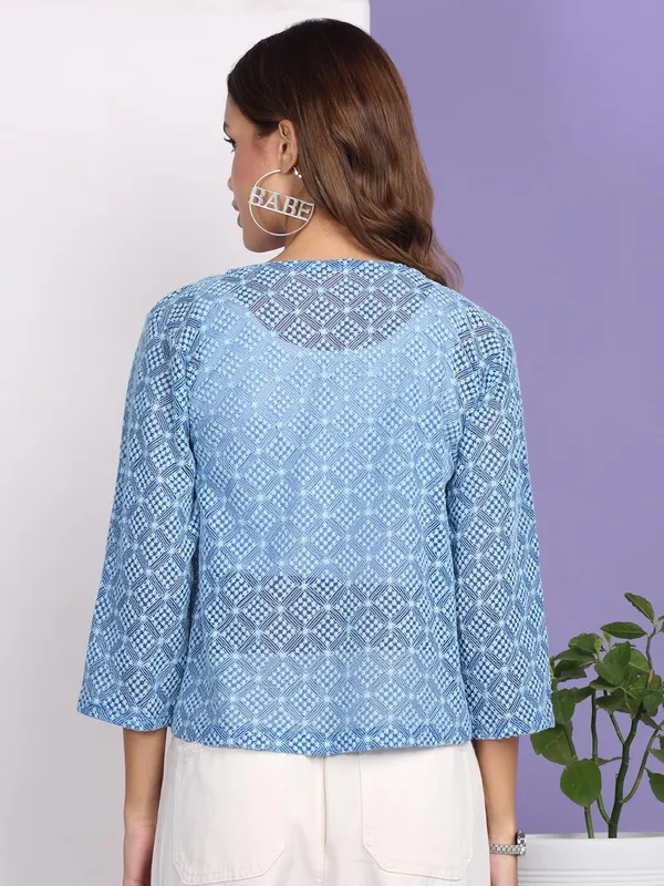 Dressitude-Light_Blue-Shrug
