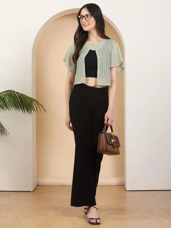 Dressitude-Light_Green-Shrug
