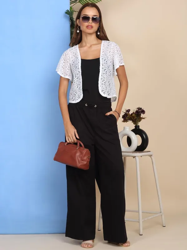 Dressitude-White-Shrug