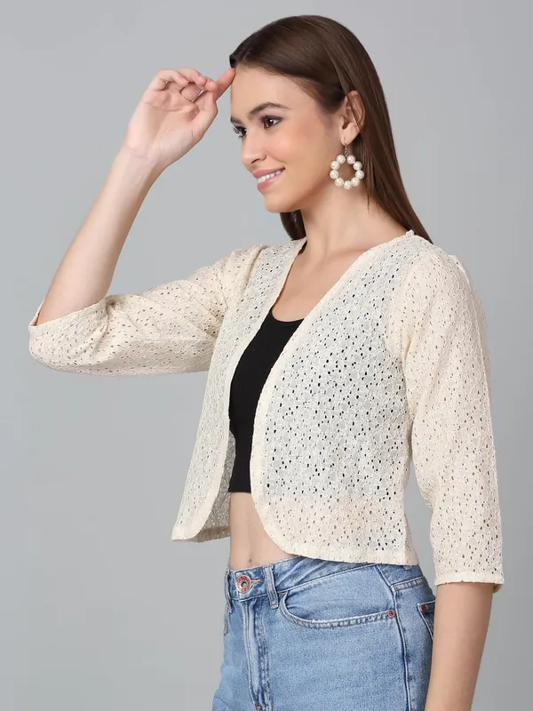 Dressitude-Cream-Shrug