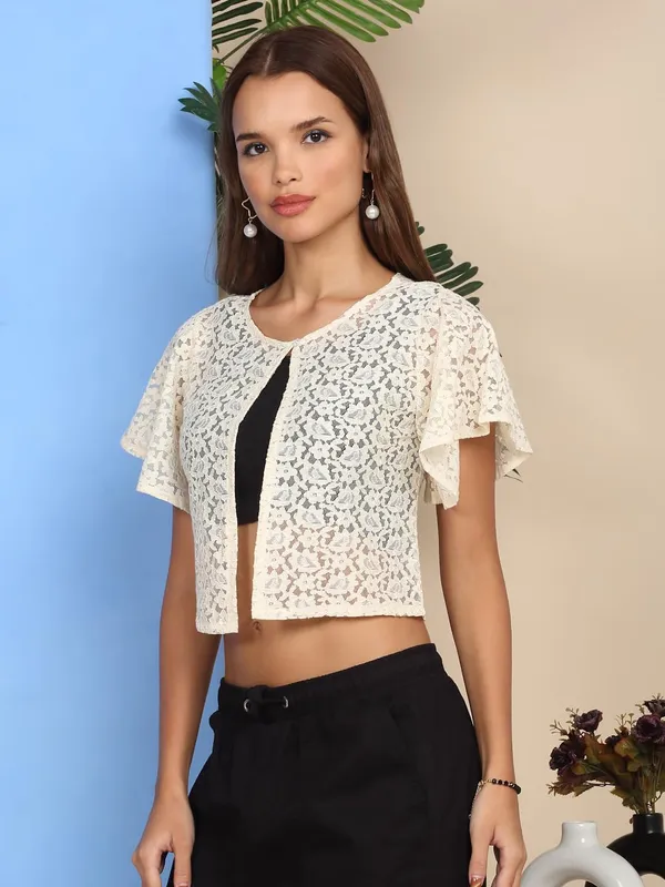 Dressitude-Cream-Shrug