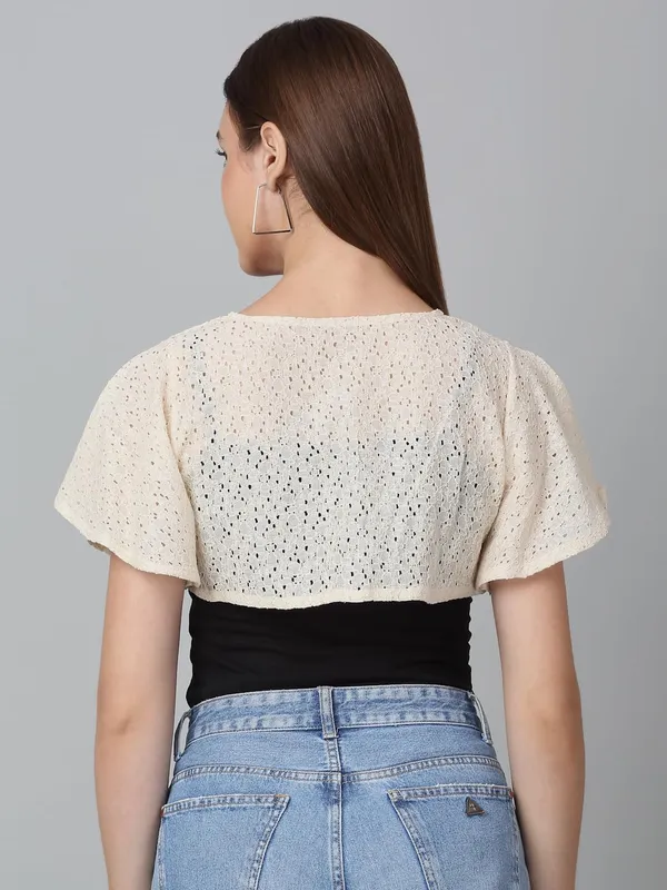 Dressitude-Cream-Shrug