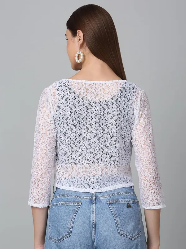 Dressitude-White-Shrug