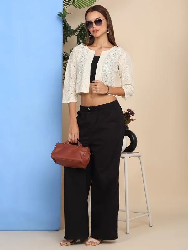 Dressitude-Cream-Shrug